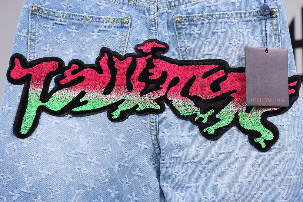 l0*is V*t0n graffiti gradient embroidered jeans