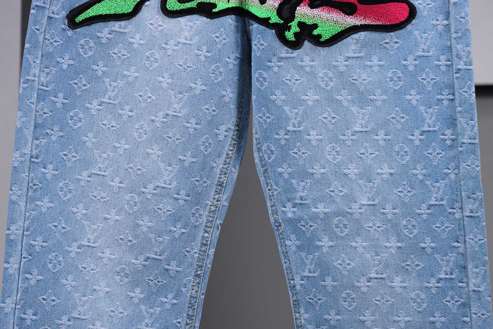 l0*is V*t0n graffiti gradient embroidered jeans