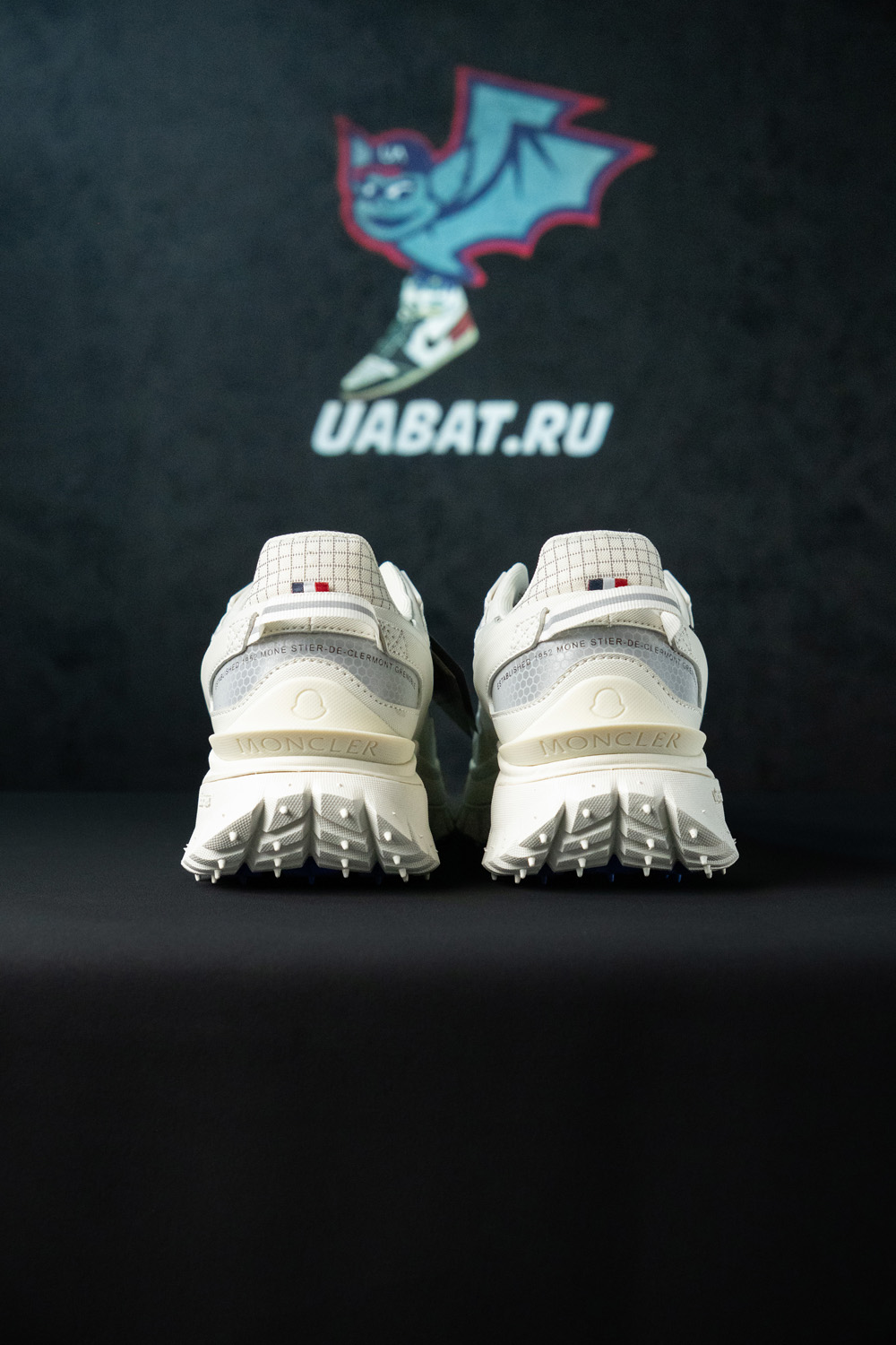 Moncler Trailgrip GORE-TEX Low 