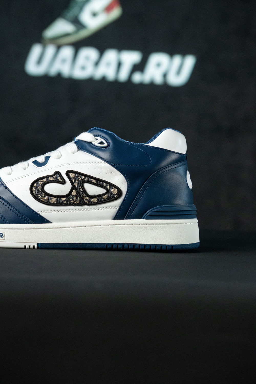 D*or b57 mid oblique blue