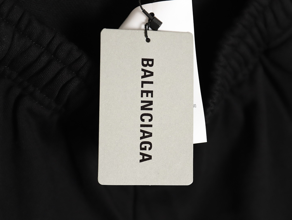 Ba*len*cia*ga lb reflective lettering print shorts