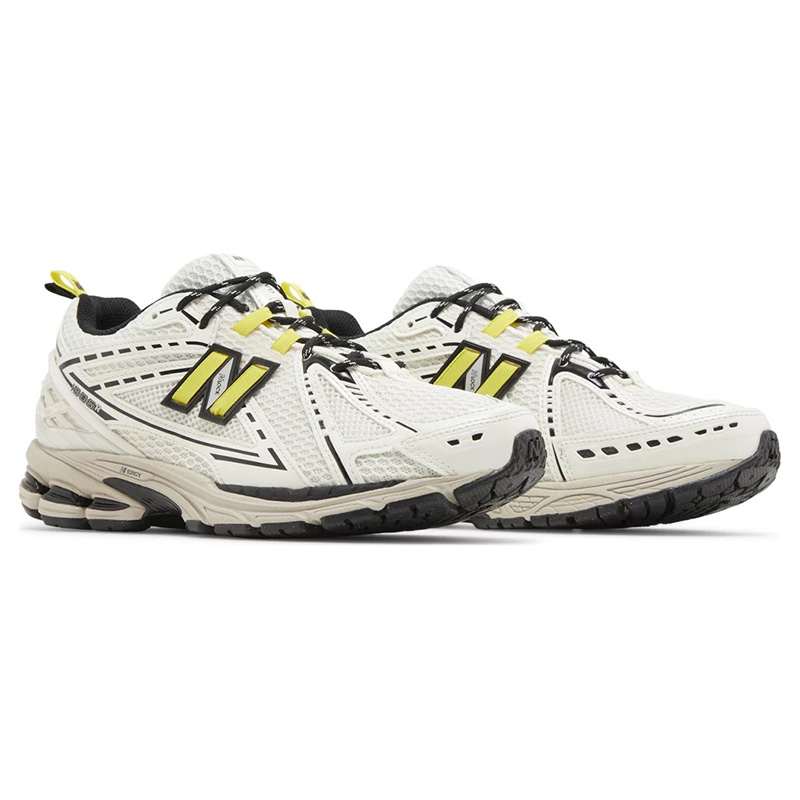 New Balance GANNI x 1906R 