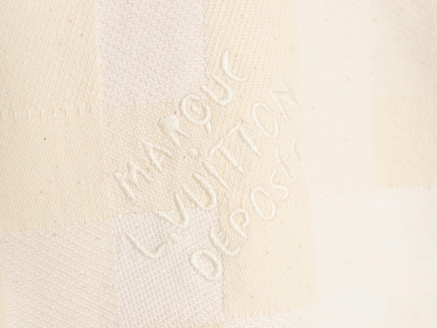 l0*is V*t0n checkerboard short sleeve shirt jacket