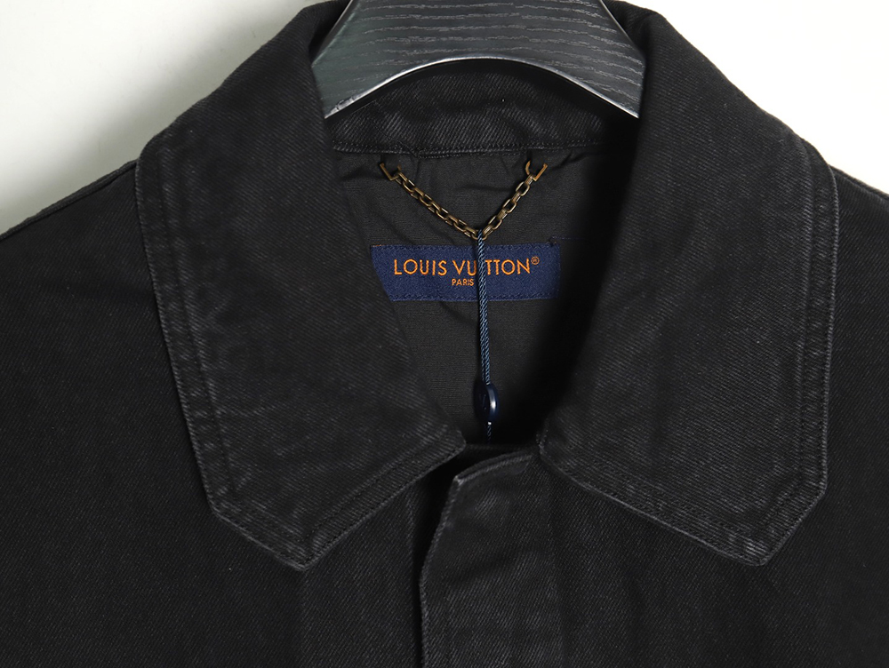 l0*is V*t0n embossed denim short-sleeved shirt