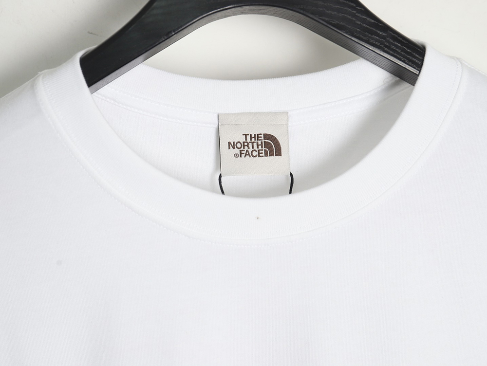 the nor*h F**e co-branded short-sleeved shirt with mario print