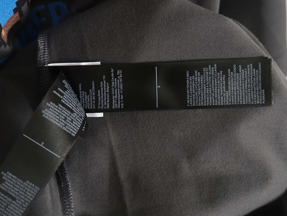 the nor*h F**e co-branded short-sleeved shirt with mario print tsk1