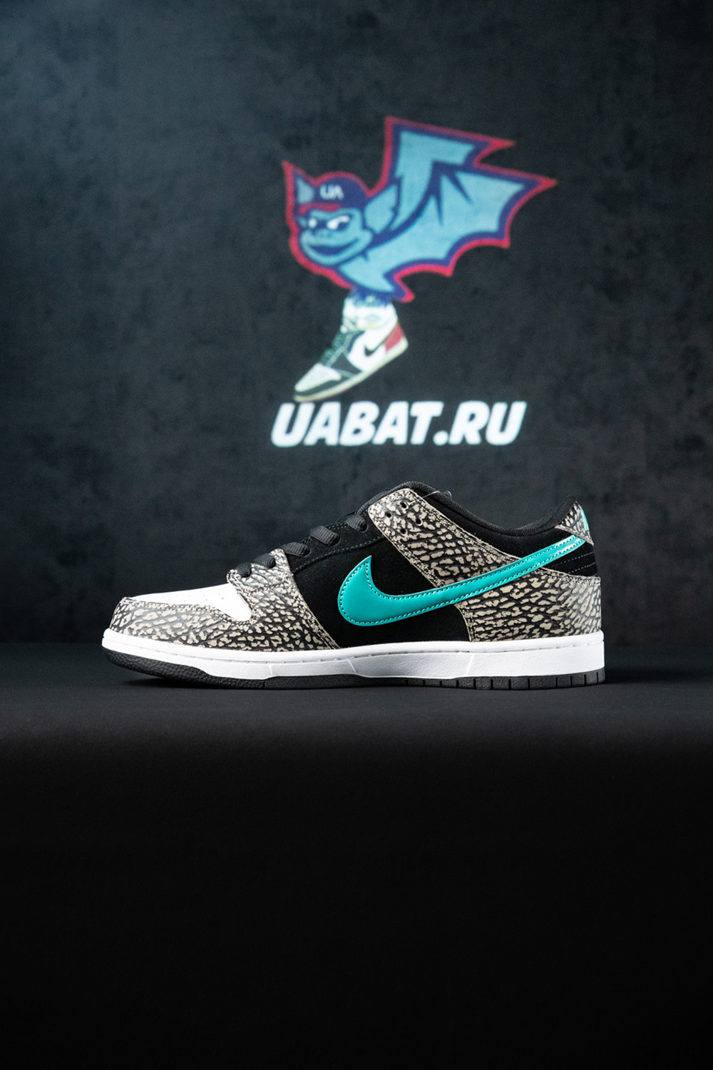 DUNK LOW PRO SB