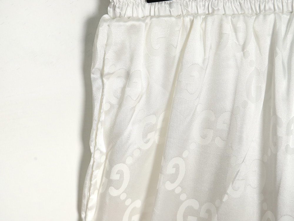 G*u*i double g jacquard beach shorts