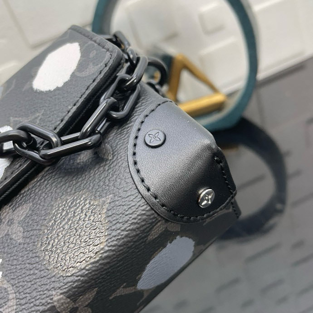 l0*is V*t0n bags m81935 18*11.5*6.5cm