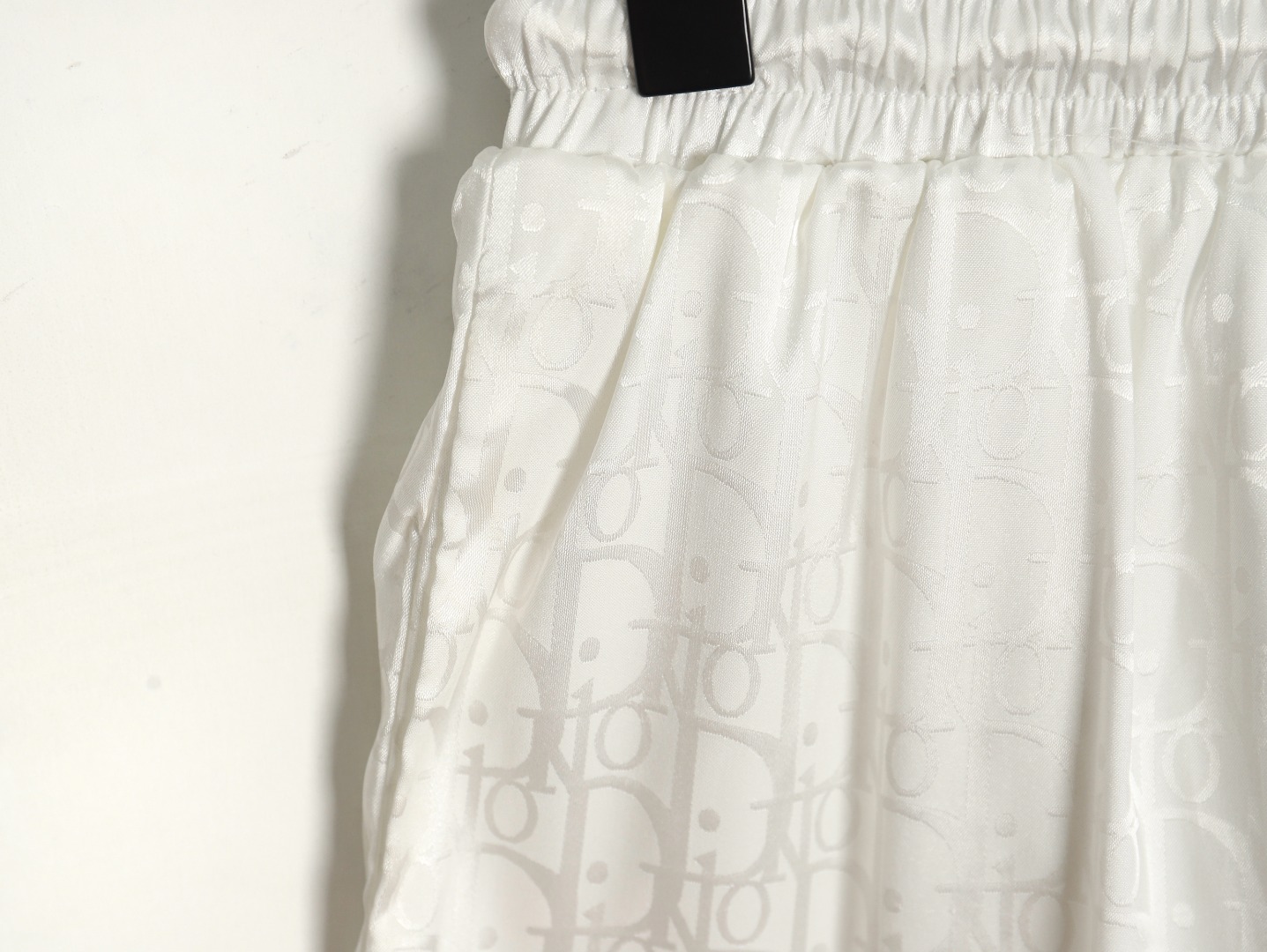 D*or old flower pattern jacquard beach shorts