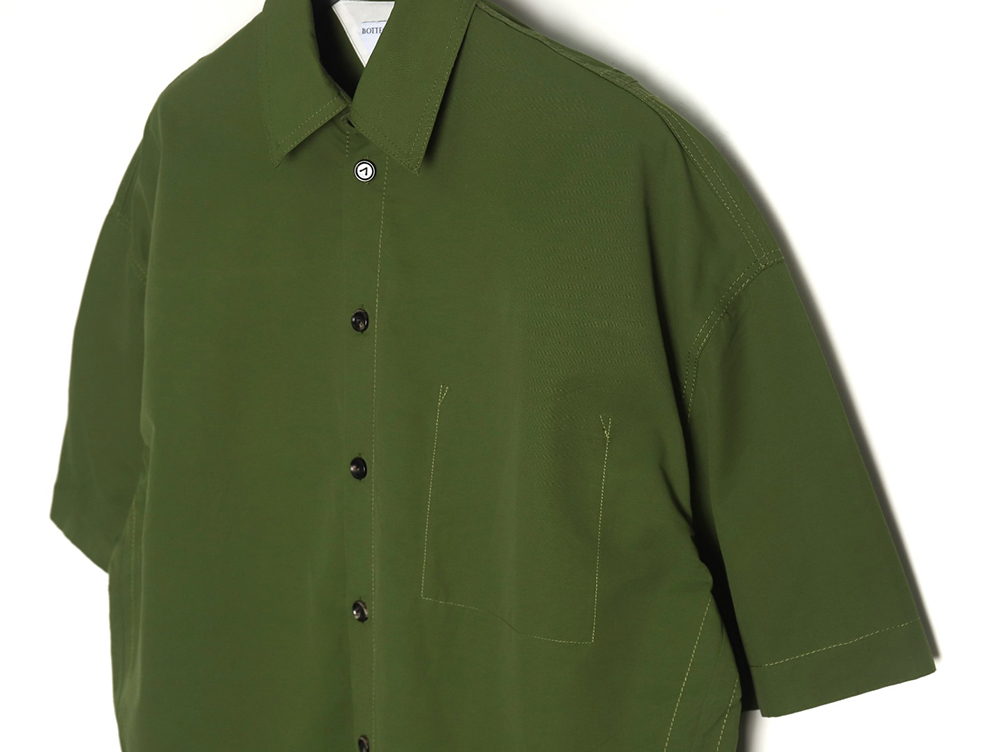 bo*te*ga Ve*ne*ta woven short-sleeved shirt