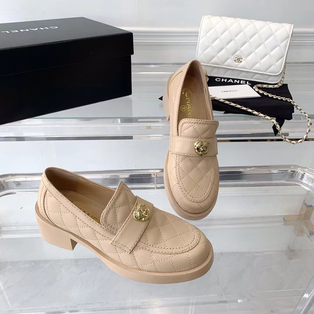 Ch*el cc heart loafers beige