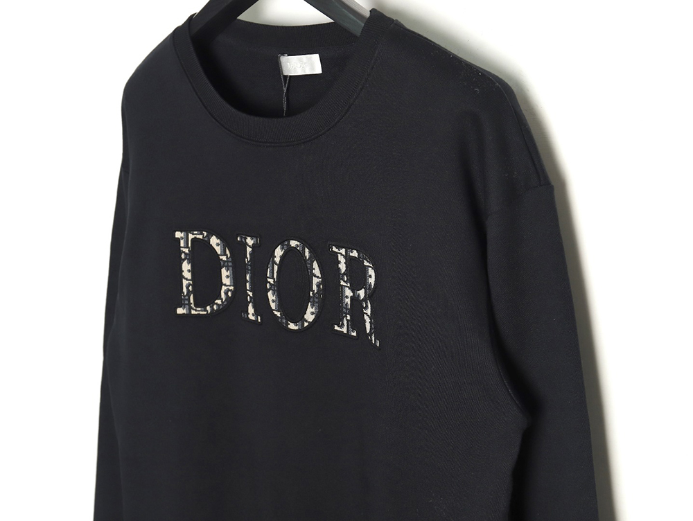 D*or monogram patch crew neck sweatshirt tsk1