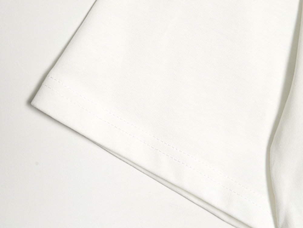 l0*is V*t0n three flower emblem logo print short sleeves