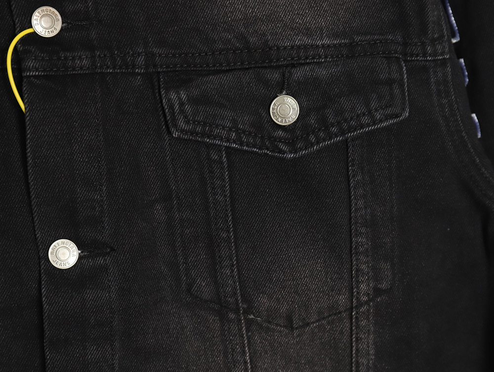 Ba*len*cia*ga logo-embroidered single-breasted denim jacket