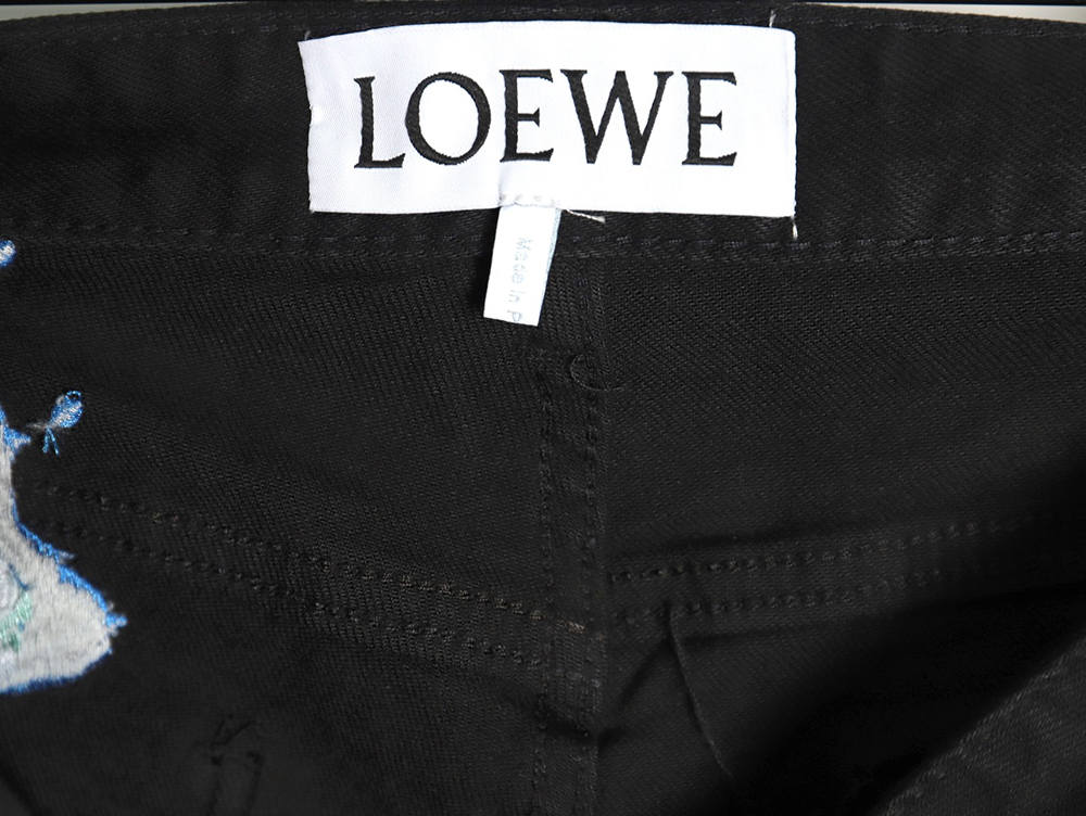 L0ew* back flame embroidered logo jeans tsk1