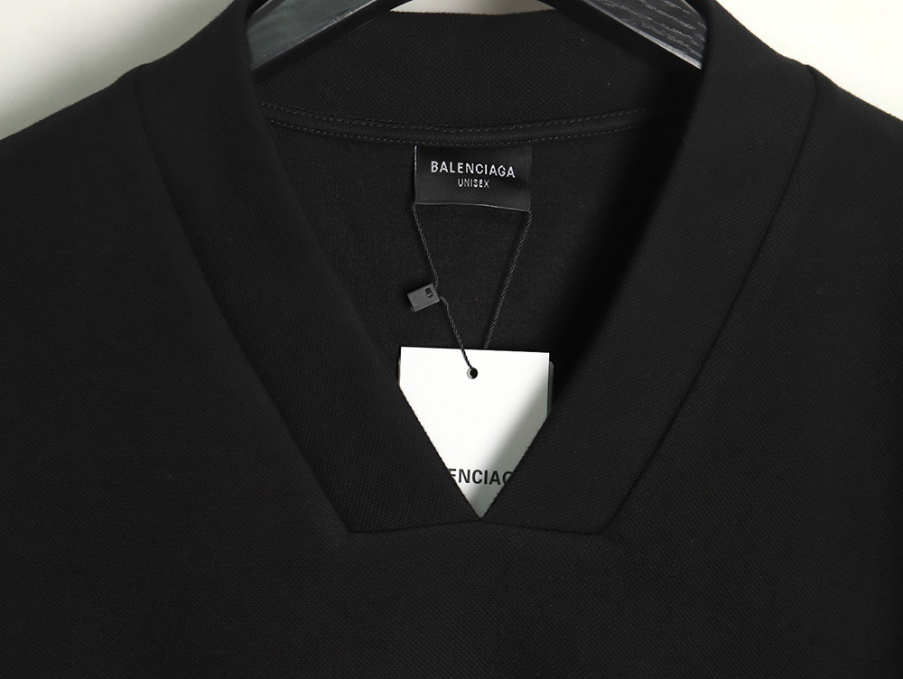 Ba*len*cia*ga 3b printed v-neck long-sleeved ski t-shirt tsk2