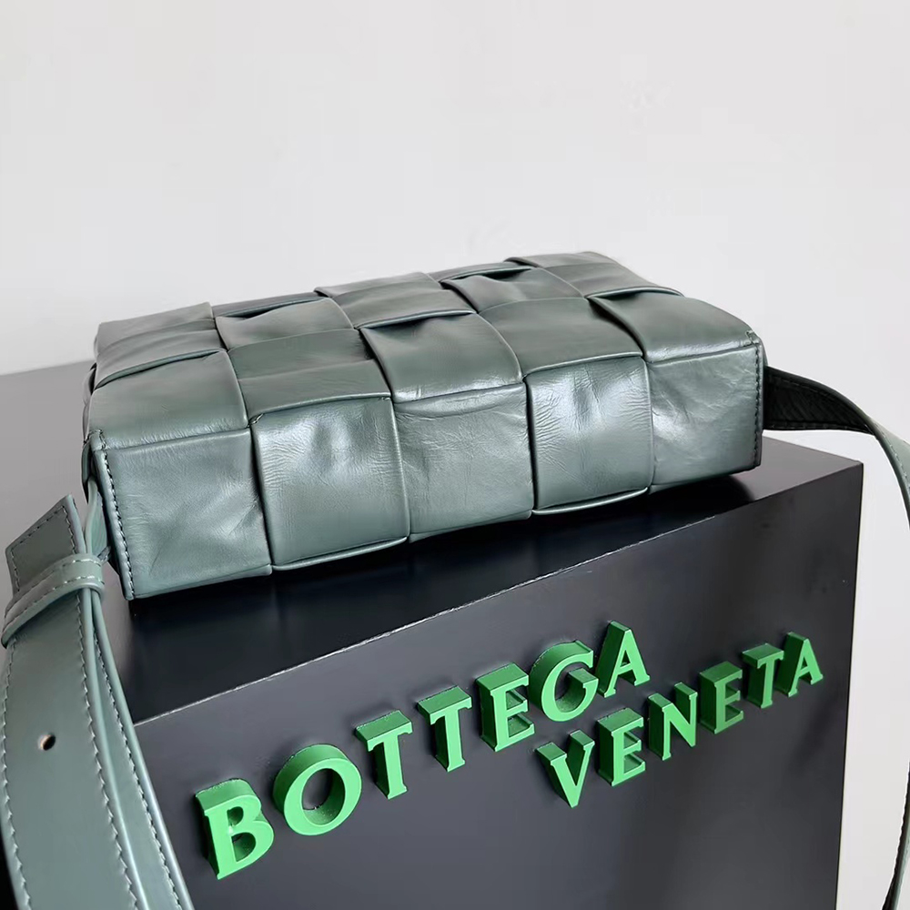 bo*te*ga Ve*ne*ta bags 667298 23*15*5cm