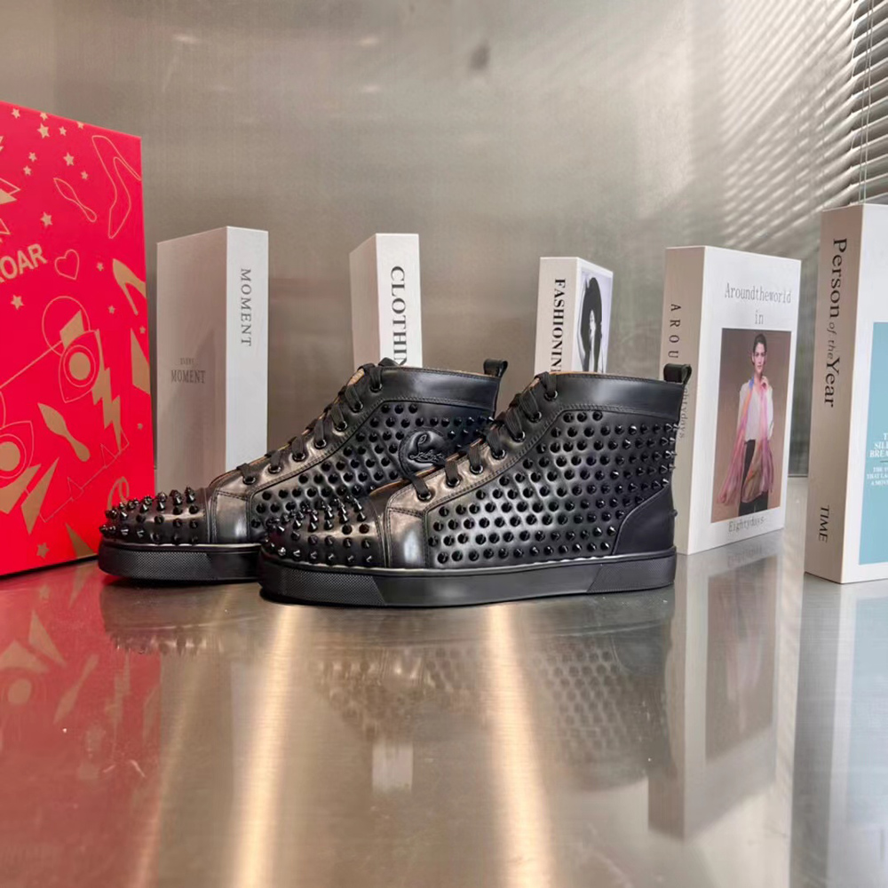 Ch**an louboutin l0*is spikes sneakers black