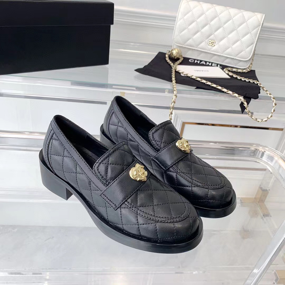 Ch*el cc heart loafers