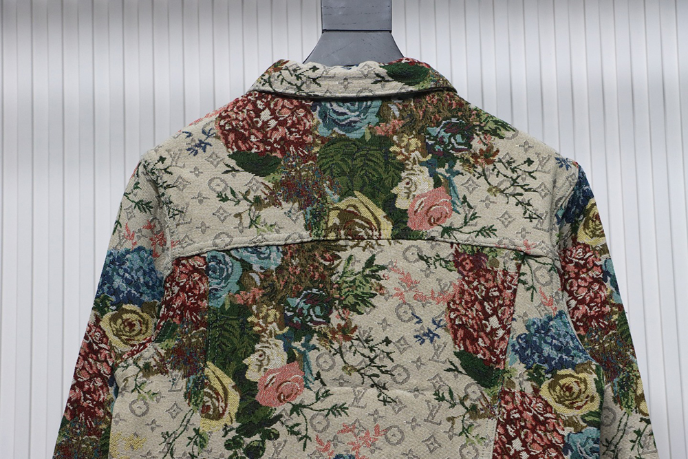 l0*is V*t0n floral rose print denim jacket
