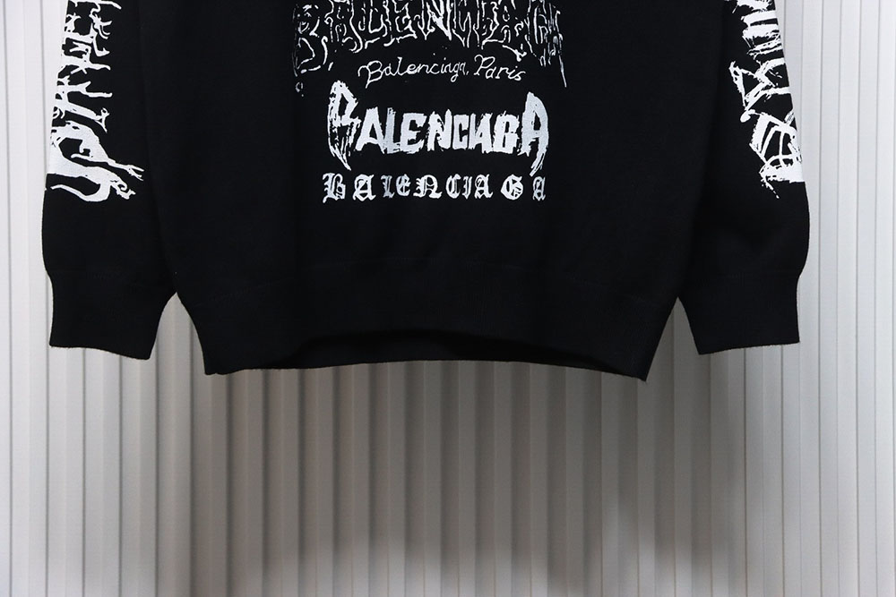 Ba*len*cia*ga flame logo print sweater