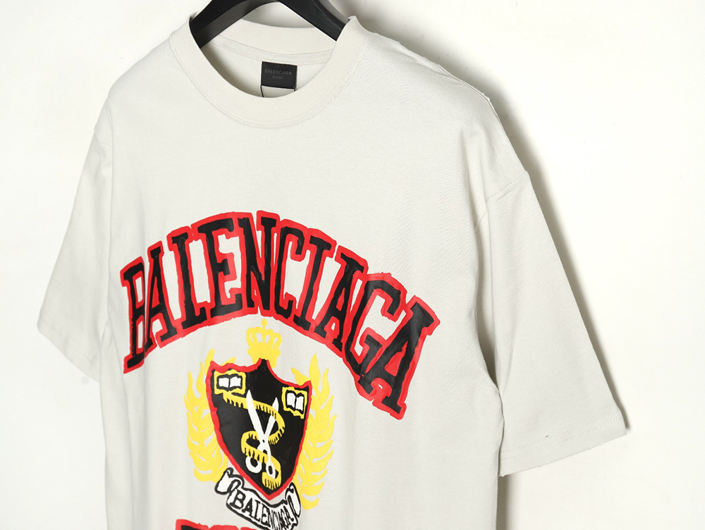 Ba*len*cia*ga scissors foam print short sleeves