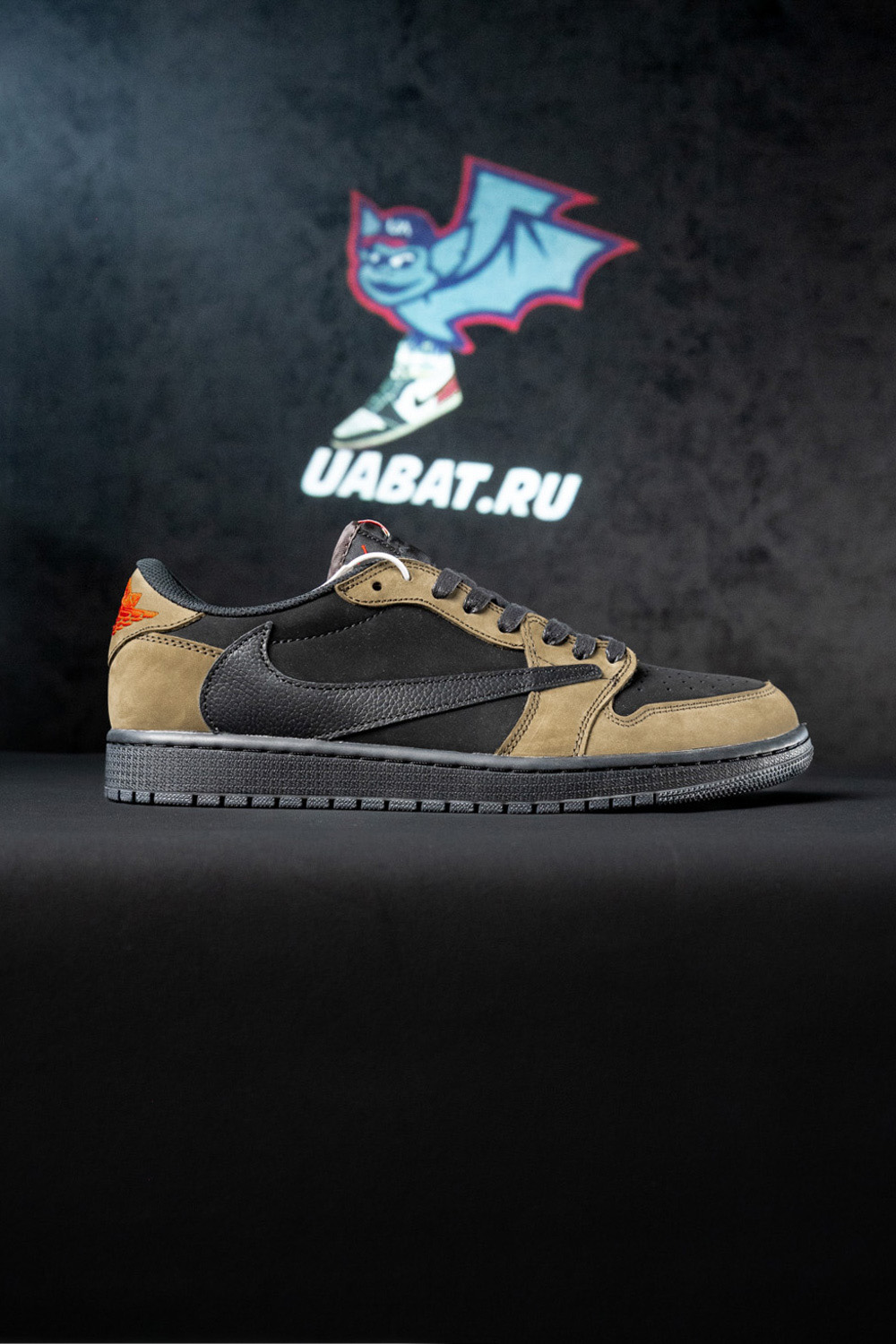 Travis Scott x Air Jordan 1 Low OG “Brown”