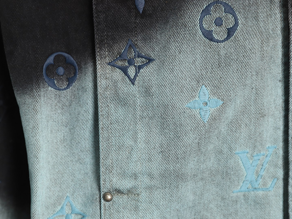 l0*is V*t0n gradient jacquard denim jacket