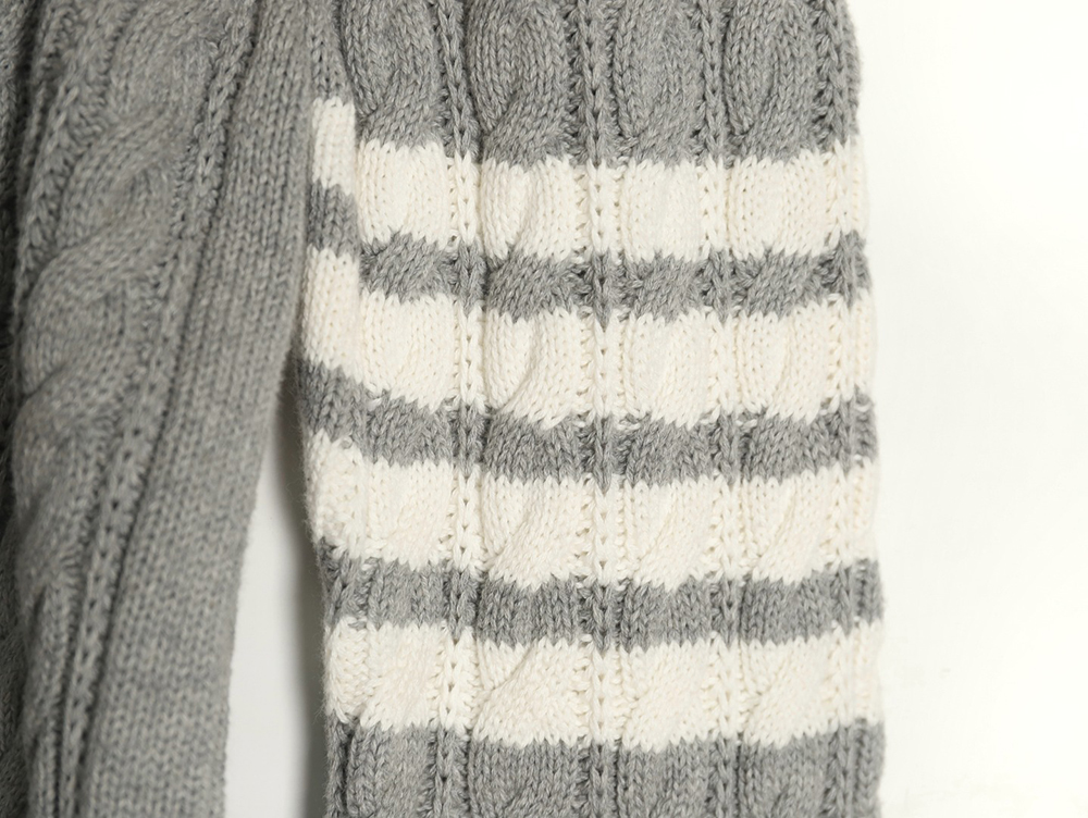 Thom Browne Four-Panel Cable Crewneck Sweater TSK1
