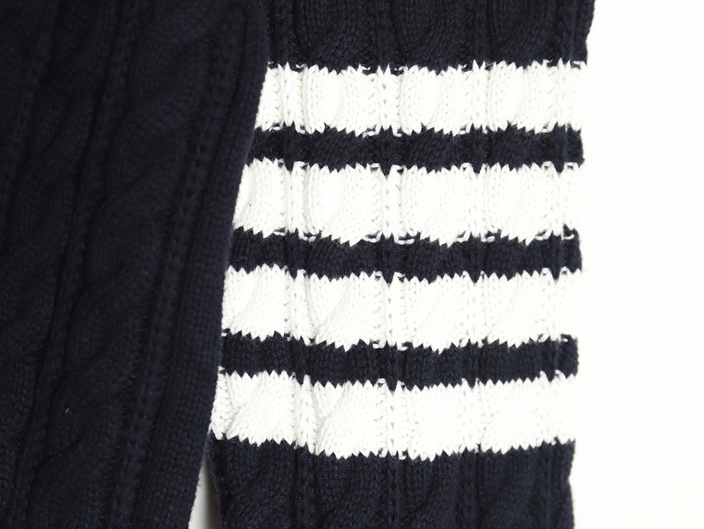 Thom Browne Four-Panel Cable Crewneck Sweater TSK2