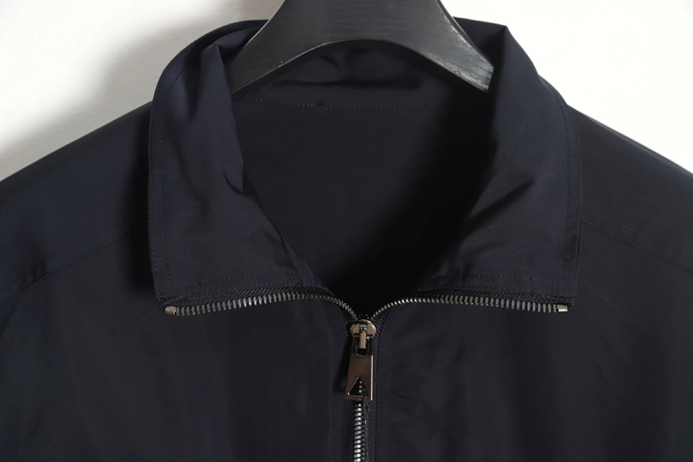 bo*te*ga Ve*ne*ta multifunctional zip-up jacket