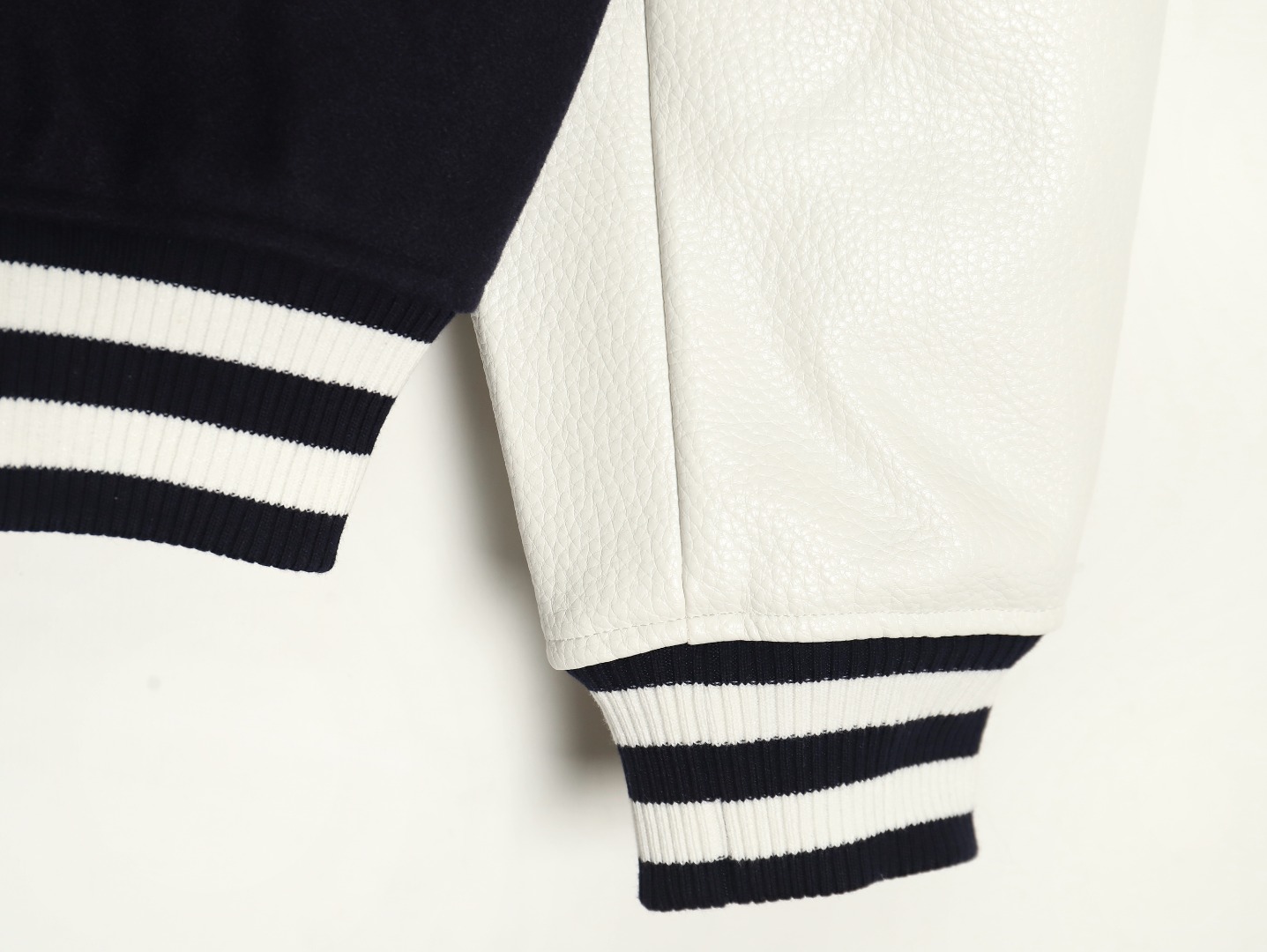 l0*is V*t0n conch embroidered logo baseball jacket