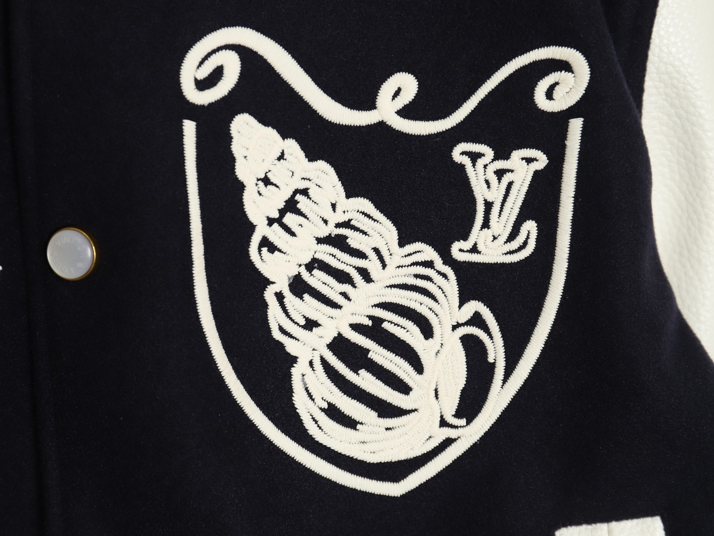 l0*is V*t0n conch embroidered logo baseball jacket