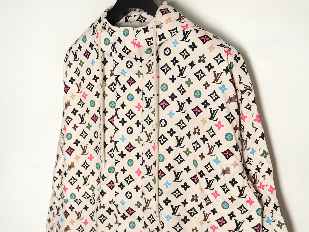l0*is V*t0n technical windbreaker jacket xs-l
