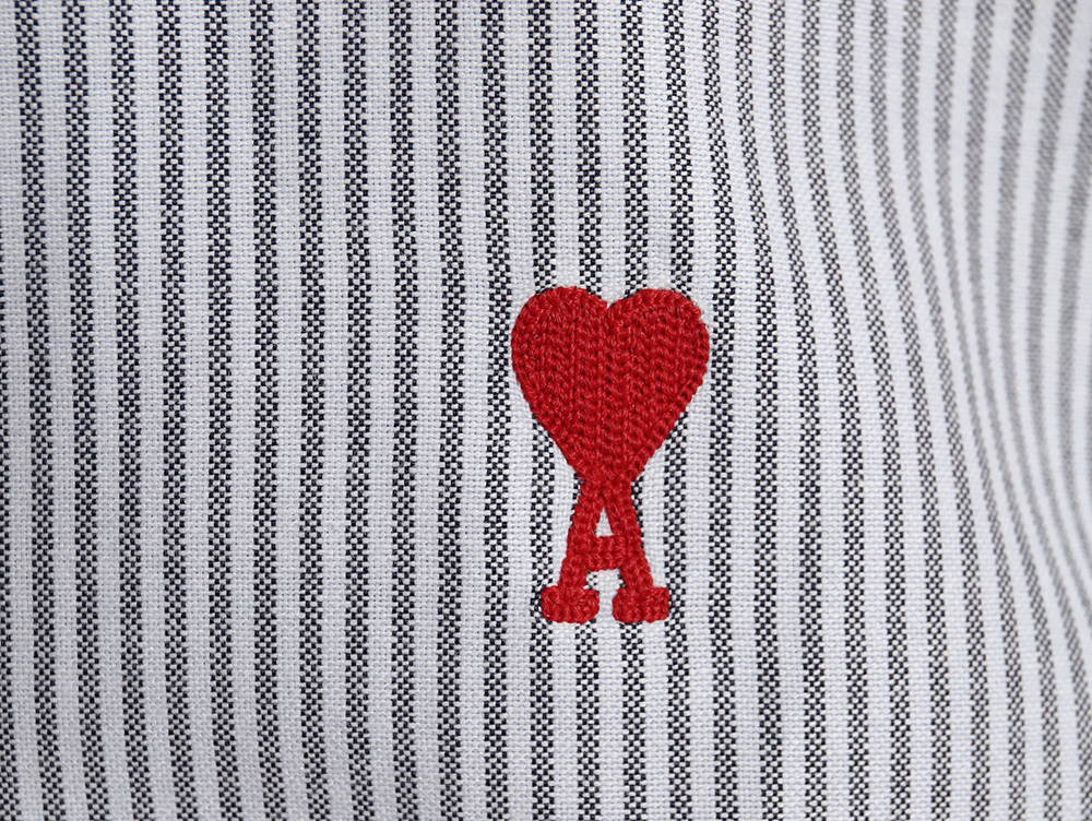 Ami small heart embroidered striped long-sleeved shirt TSK2