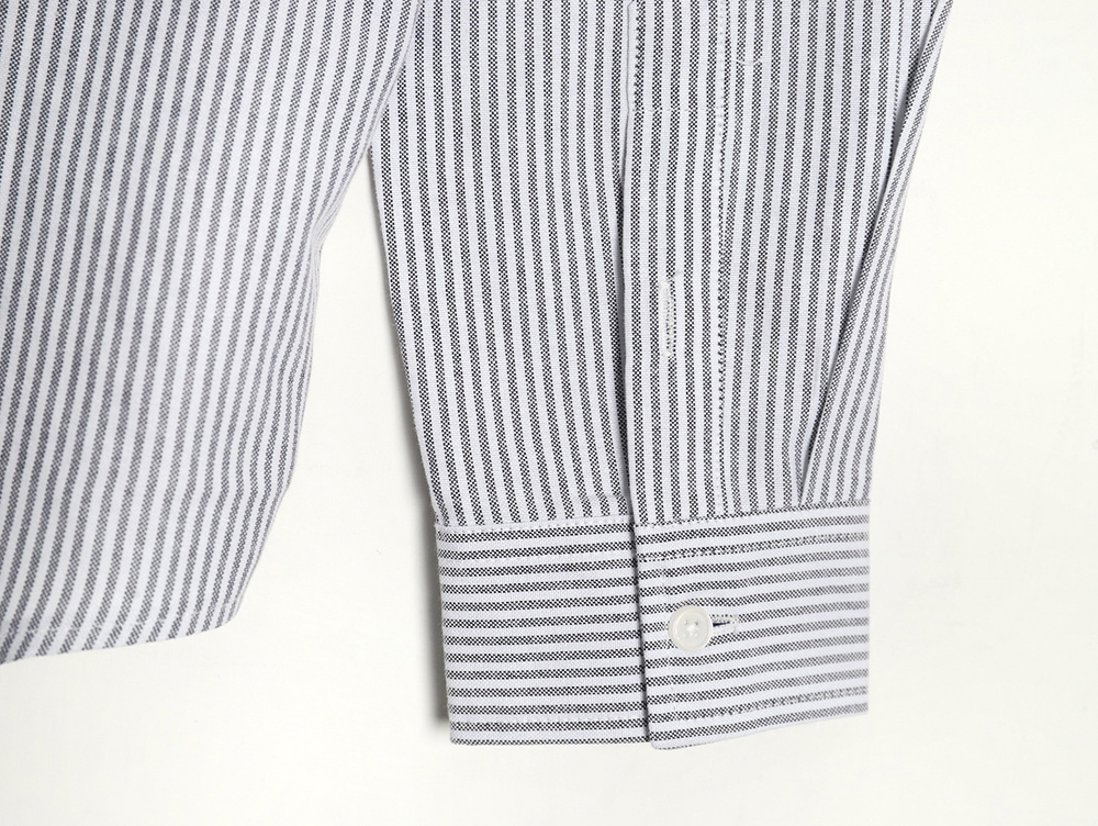 Ami small heart embroidered striped long-sleeved shirt TSK2