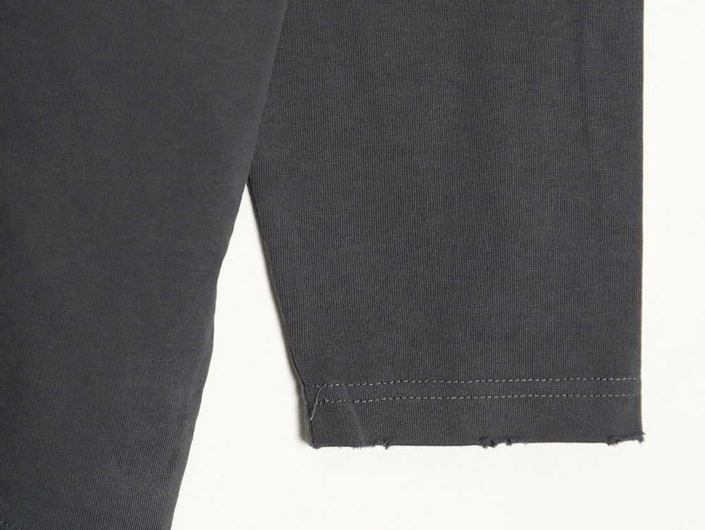 Ba*len*cia*ga blurred coke print washed ripped long sleeves tsk2