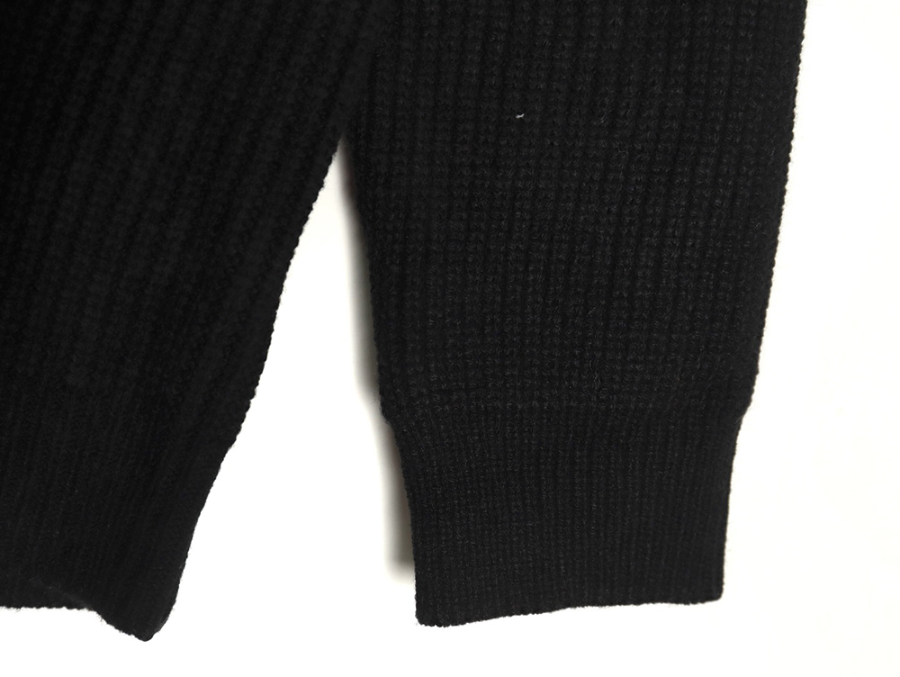 Ce**e classic logo sweater