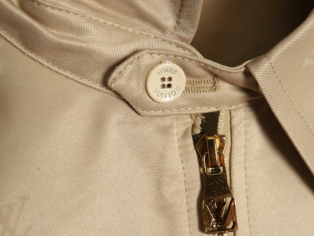 l0*is V*t0n all-over jacquard jacket