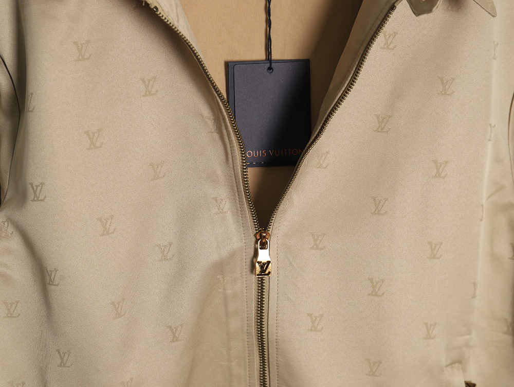 l0*is V*t0n all-over jacquard jacket