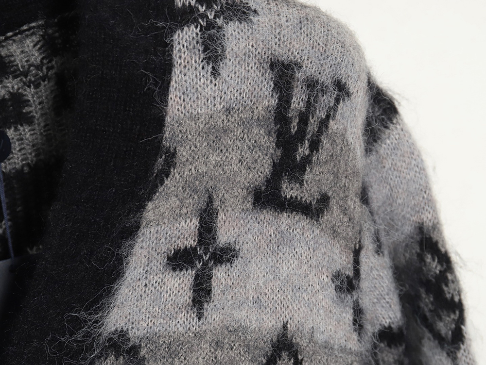 l0*is V*t0n all-over mohair wool cardigan