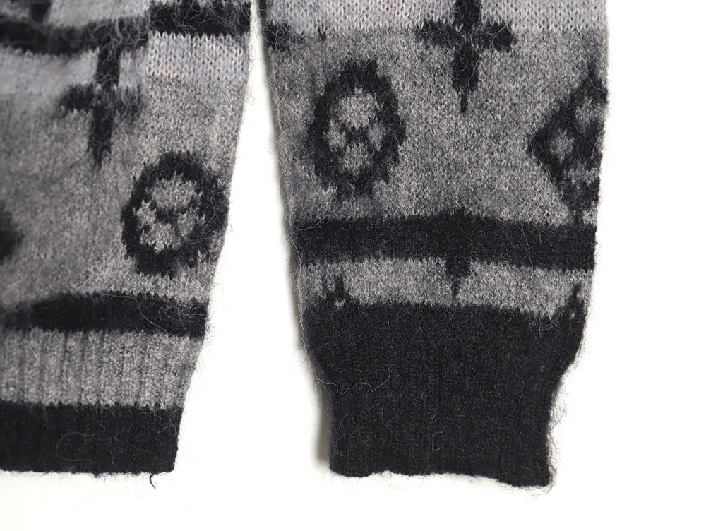 l0*is V*t0n all-over mohair wool cardigan