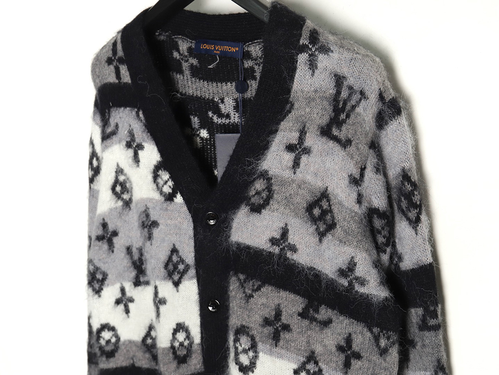 l0*is V*t0n all-over mohair wool cardigan