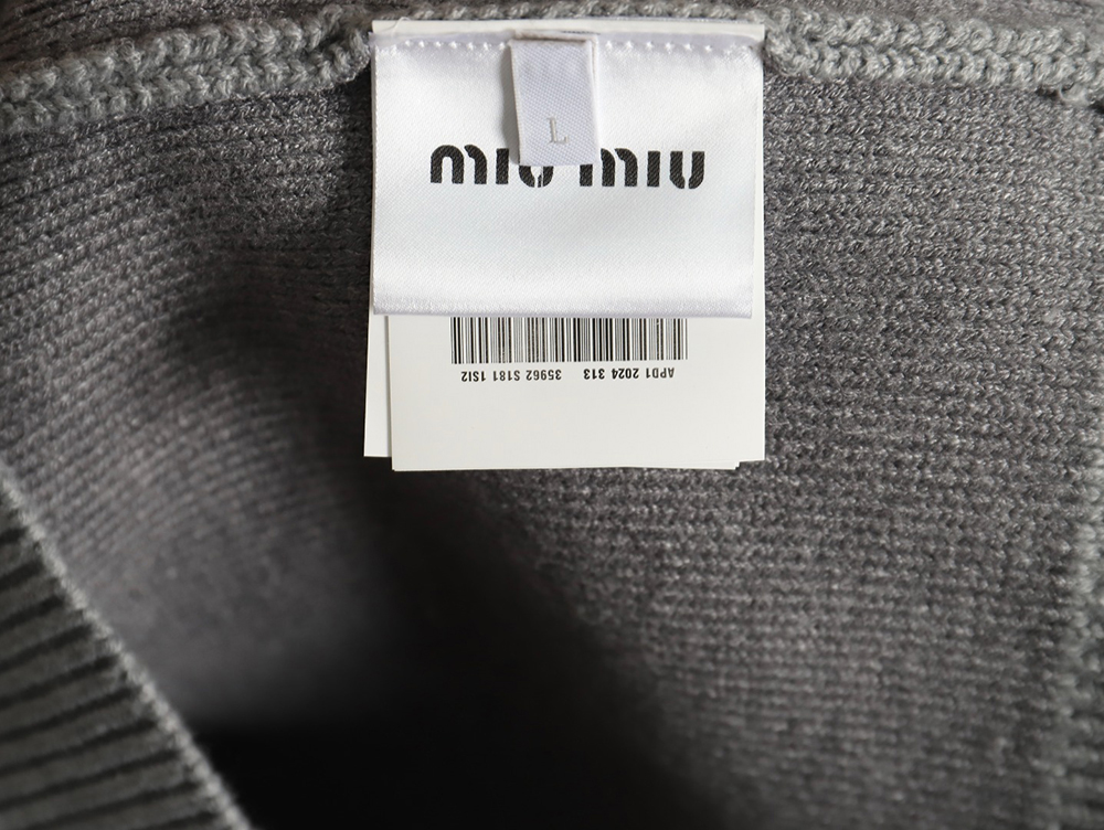 Miu miu embroidered logo sweater cardigan