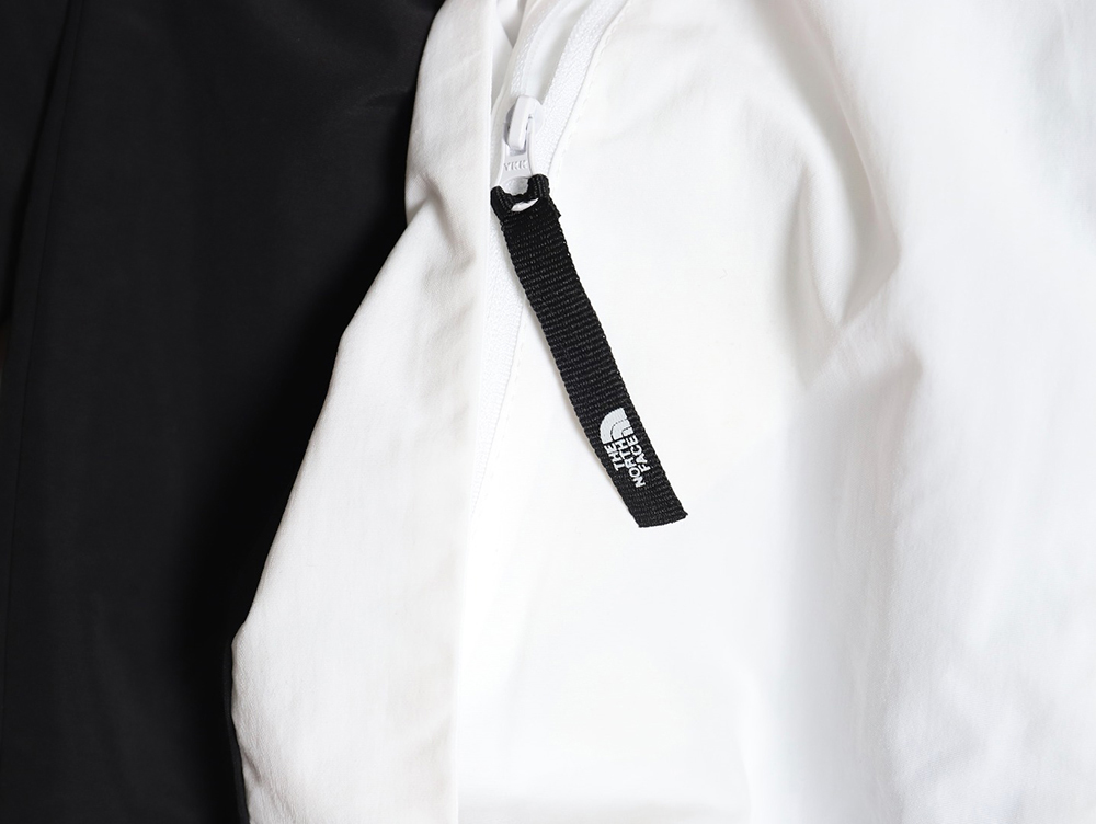 the nor*h F**e colorblock jacket sport coat