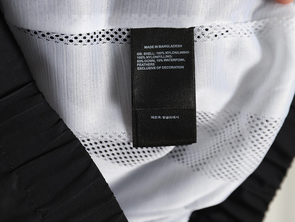 the nor*h F**e colorblock jacket sport coat