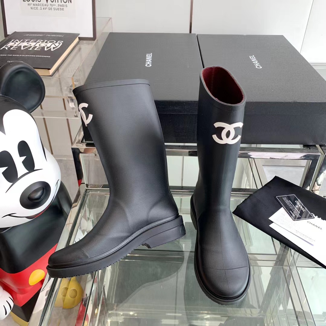 Ch*el rain boots black