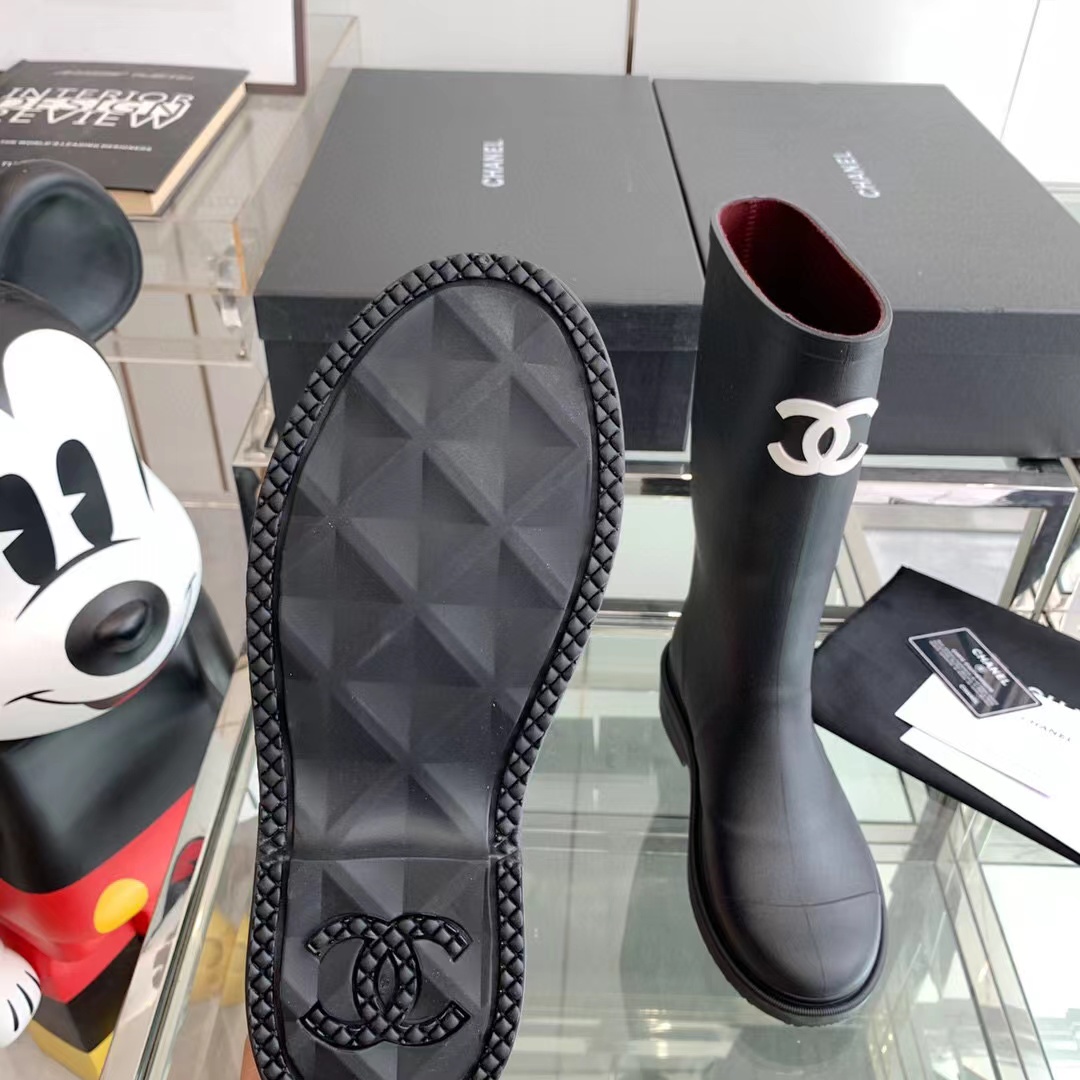 Ch*el rain boots black