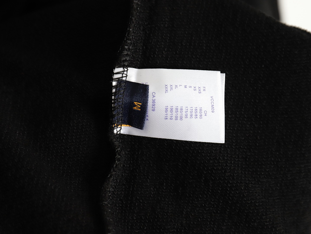 l0*is V*t0n limited edition slogan v letter sweatshirt tsk1